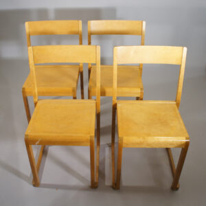 Sven Markelius for Svenska Möbelfabrikerna, Bodafors. "Orkesterstolen". Stacking chair in beech.