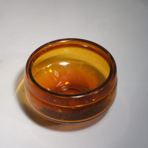 Erik Höglund for Kosta, Sweden brown glass bowl. Glasskål brun Wigerdals