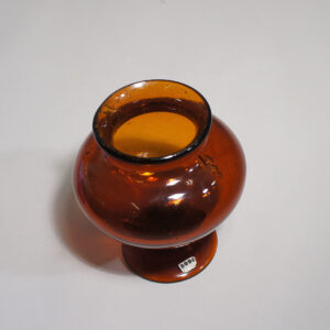 Erik Höglund för Kosta, Sweden brown glass bowl on foot.Glasskål på fot Wigerdals Värld