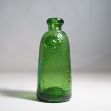 Erik Höglund för Kosta, Sweden glass vase. Glasvas flaska Wigerdal