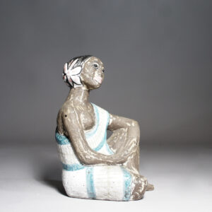 1950's ceramic figurine by Mari Simmulson for Upsala-Ekeby, Sweden. West indian women västindisk kvinna