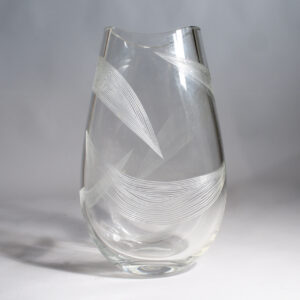 Large glass vase with etchings 1950's Glasvas etsningar Wigerdals