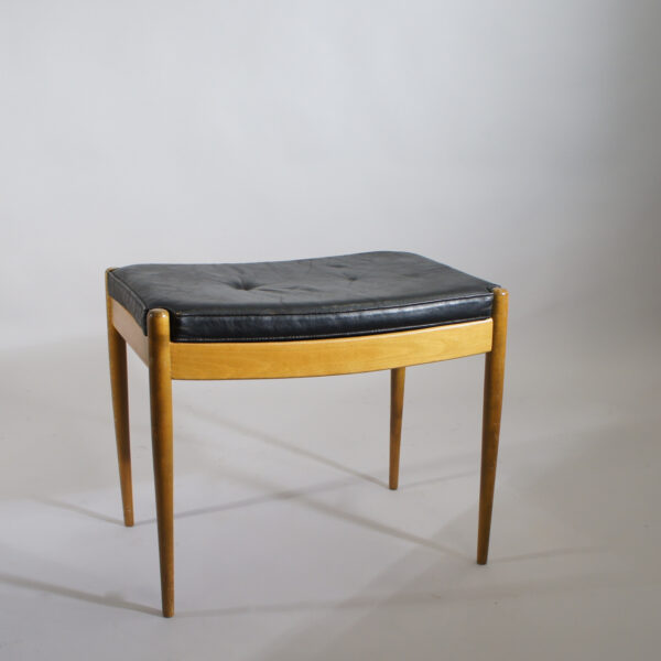 1950's stool in beech and black leather. Pall i svart läder 50-tal Wigerdals