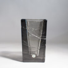 Heavy glass vase by Poul Kedelv for Reijmyre, Sweden. Glasvas Wigerdals