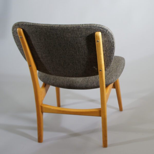 A pair of 1950's easy chairs ett par fåtöljer 50tal Wigerdals