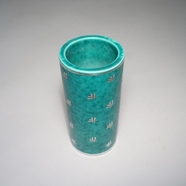 Willhelm Kåge for Gustavsberg, Sweden. "Argenta" Vase in stoneware with silver decoration. Vas i stengods Wigerdals Värld