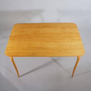 Bruno Mathsson for Karl Mathsson. "Annika". 1940s table in birch. Bord i björk 1940-talet Wigerdals