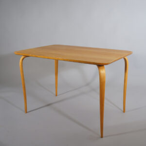 Bruno Mathsson for Karl Mathsson. "Annika". 1940s table in birch. Bord i björk. Wigerdals Värld