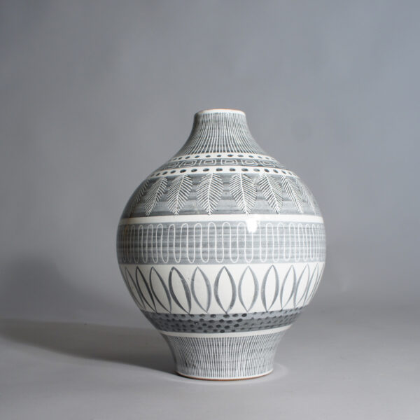 Ingrid Atterberg for Upsala Ekeby. "Grafika" 1951. Floor vase in ceramic. Golvvas Wigerdals