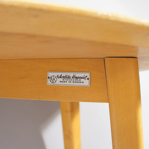 Elias Svedberg for NK, Nordiska Kompaniet. 1950's Side table in birch. Lampbord i björk 50-tal. Wigerdals