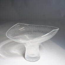 Tapio Wirkkala for Iittala. "Kantarelli" Glass vase 15,5 cm.