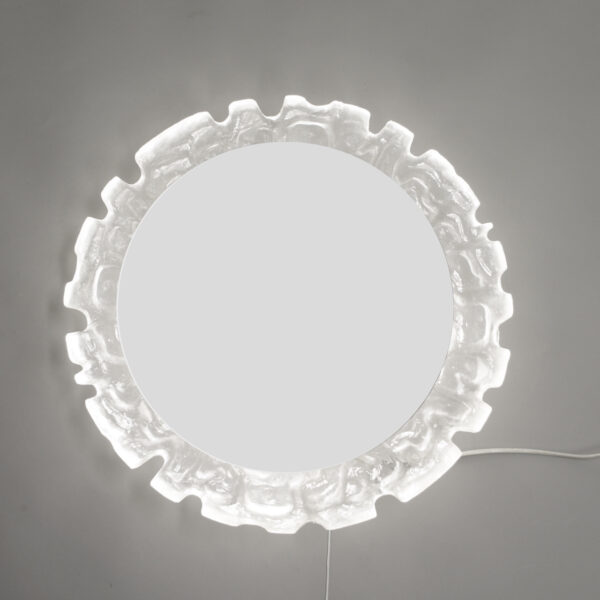 Wall mirror in glass and plastic with lightning. Väggspegel med belysning Wigerdals