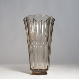 1930's crystal vase by Simon Gate for Orrefors. Kristallvas 1930-tal.