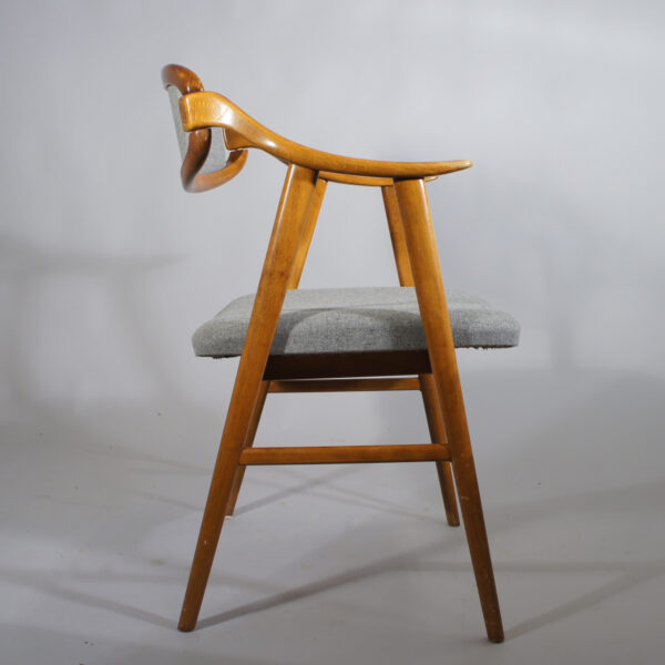 Armchair in beech. 1950's. Karmstol 1950-tal. Wigerdals Värld