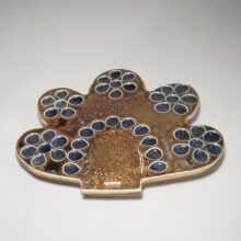 Annikki Havisaari for Arabia, Finland. Wall plaquet in stoneware. Keramiktavla. Wigerdals Värld