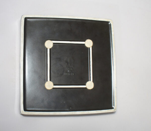 Stig Lindberg for Gustavsberg. Ashtray in stonewar. Domino. Askfat Wigerdals Värld