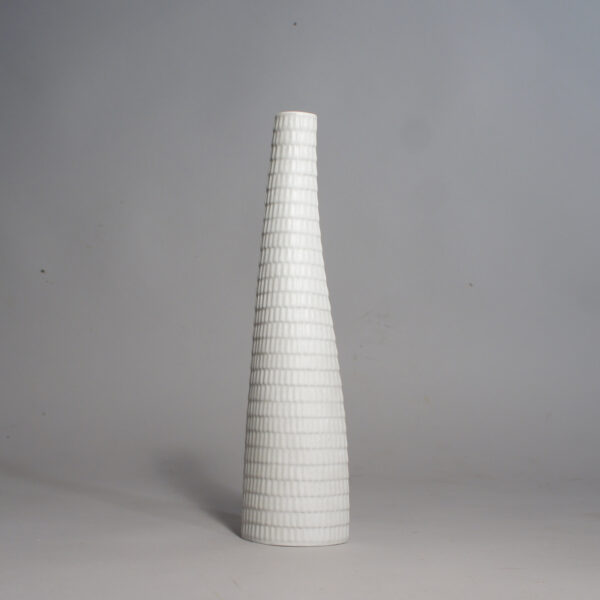 Stig Lindberg for Gustavsberg. Vase in ceramic Reptilvas Wigerdals Värld