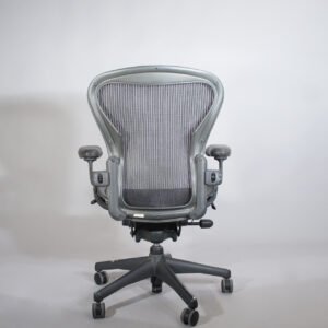 Bill Stumpf and Don Chadwick for Herman Miller. "Aeron". Working office chair. Wigerdals Värld Kontorsstol.
