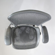 Bill Stumpf and Don Chadwick for Herman Miller. "Aeron". Working office chair. Kontorsstol Wigerdals Värld