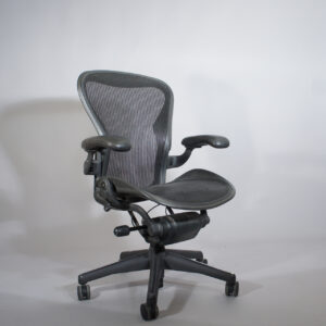 Bill Stumpf and Don Chadwick for Herman Miller. "Aeron". Working office chair. Kontorsstol Wigerdals Värld