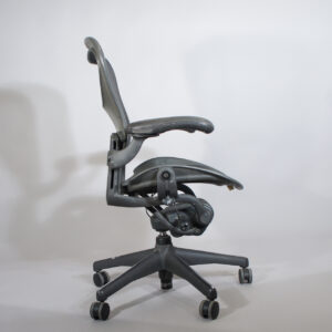 Bill Stumpf and Don Chadwick for Herman Miller. "Aeron". Working office chair. Wigerdals Värld Kontorsstol.