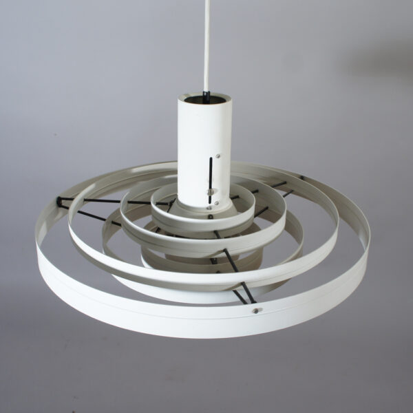 Sophus Frandsen for Fog & Morup, Denmark. "Fibonacci". Ceiling lamp in metal shade rings. Wigerdals Värld Takbelysning
