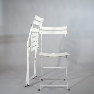 Marco Zanusuo for Zanotta, Italy. "Celestina". Folding chair in stell with seat and back in white leather. Fällstol Wigerdals