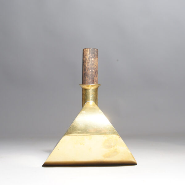 Pierre Forsell for Skultuna, Sweden. Rocking decanter in brass with wood top Wigerdals