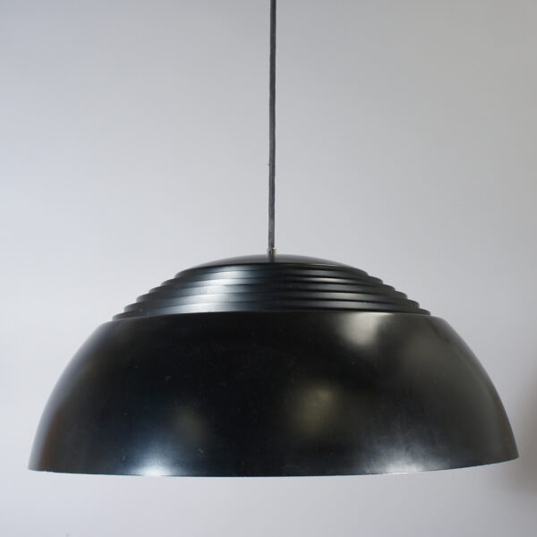 Arne Jacobsen for Louis Paulsen. "AJ". Ceiling lamp in metal.