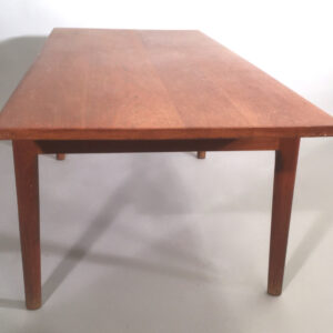 Hans J. Wegner for Andreas Tuck, Denmark. AT-15. 1950's coffee table in solid teak. Soffbord Wigerdals värld