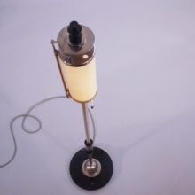1930's art deco floor lampa in chrome steel and glass.