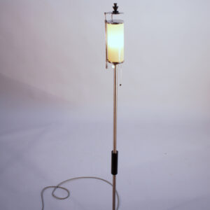 1930's art deco floor lampa in chrome steel and glass. Golvlampa funkis 30-tal Wigerdals Värld