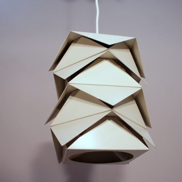 1960's ceiling pendant with metal plates Taklampa i metall
