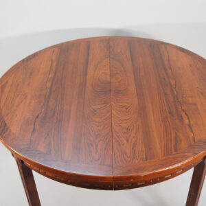 Dinner table in rosewood by Troeds Möbler, LBG GroupSweden. "Rimbo" Runt matbord i jakaranda Wigerdals