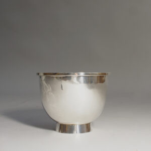 Sigurd Persson Bowl in sterling silver Skål på fot i nysilver WWigerdals