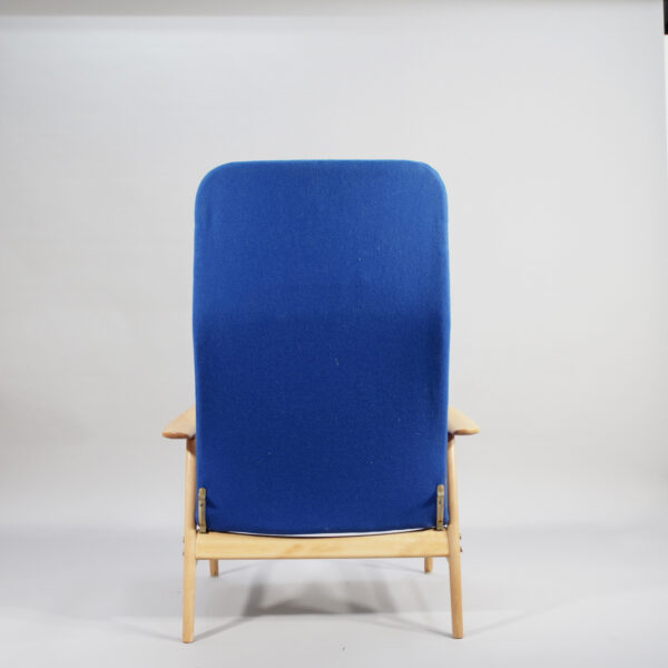 Easy chair with ottoman by Alf Svensson for Ljungs industrier. Fåtölj med fotpall Wigerdals