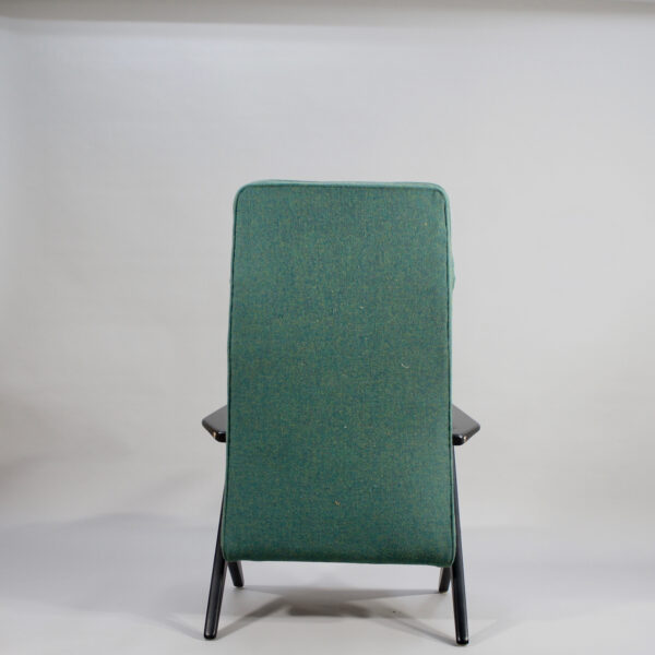 Bengt Ruda for Nordiska Kompaniet NK. Easy chairs "Domstolsfåtöljen". Ett par fåtöljer Wigerdals