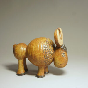 Lisa Larson for Gustavsberg, Sweden. Bison i stoneware Bisonoxe i stengods Wigerdals buffel jura