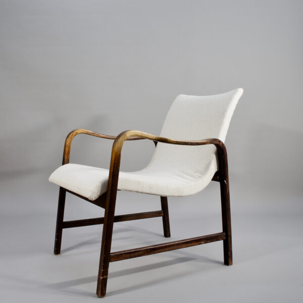 Easy chair reupholsered. Fåtölj