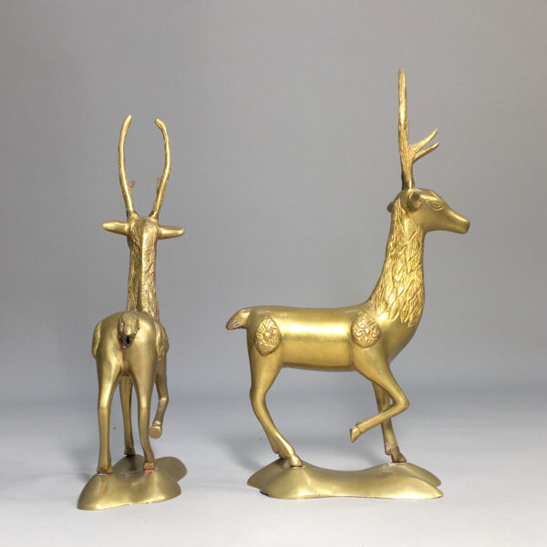 Deer in brass. Hjortar i mässing wigerdals
