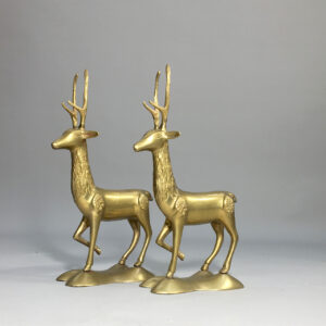 Deer in brass. Hjort i mässing