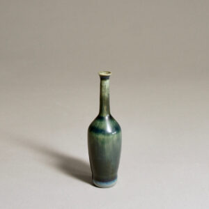 Vase in stoneware by John Andersson Sweden. Vas i stengods Wigerdals värld