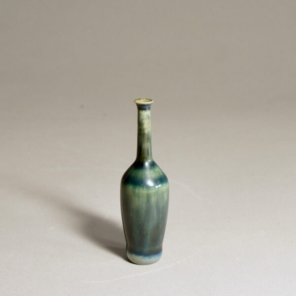 Vase in stoneware by John Andersson Sweden. Vas i stengods Wigerdals