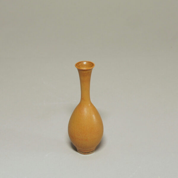 Vase in stoneware by John Andersson Sweden. Vas i stengodsa Wigerdals