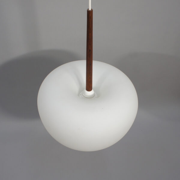 1930's ceiling lamp in brass and glass. Taklampa i glas Wigerdals
