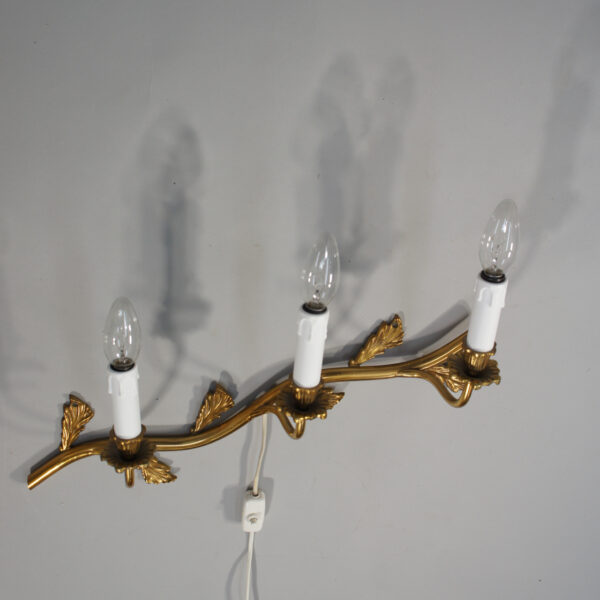 1950's wall lamp in brass. Vägglampa i mässing Wigerdals