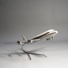 Aircraft model SAS DC-8 by A/S Fermo, Danmark. Flygplansmodell Wigerdals