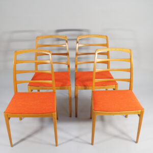 Four 1960's chairs in oak with new reupholstered seats by Bertil Fridhagen for Bodafors, Sweden. "Reno" 4 st stolar i ek Wigerdals