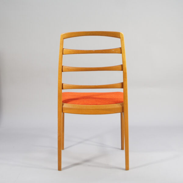 Four 1960's chairs in oak with new reupholstered seats by Bertil Fridhagen for Bodafors, Sweden. "Reno" 4 st nyklädda stolar i ek