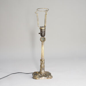1910-20' art nouveau table lamp in brass. Bordslampa jugent wigerdal.com